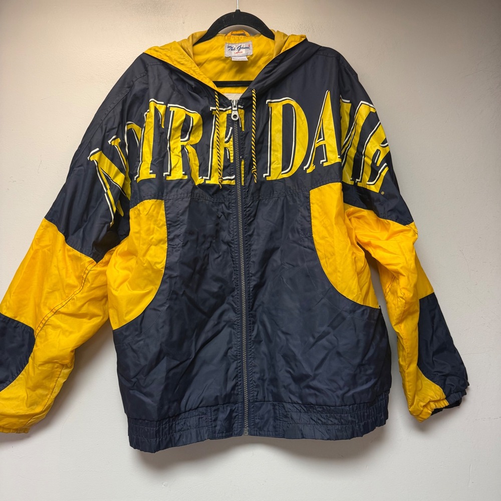 The Game Notre Dame Windbreaker Men Large Navy Gold Excellent Vintage 90s Jacket